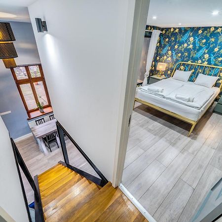 Azure Oasis In The Heart Of The City Budapest Exterior photo