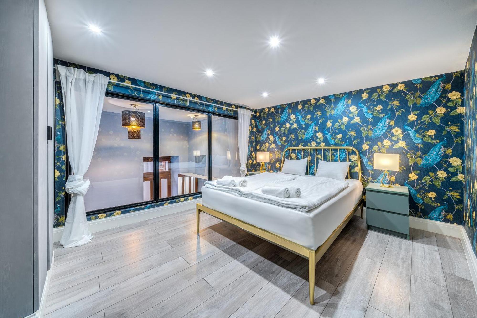 Azure Oasis In The Heart Of The City Budapest Exterior photo
