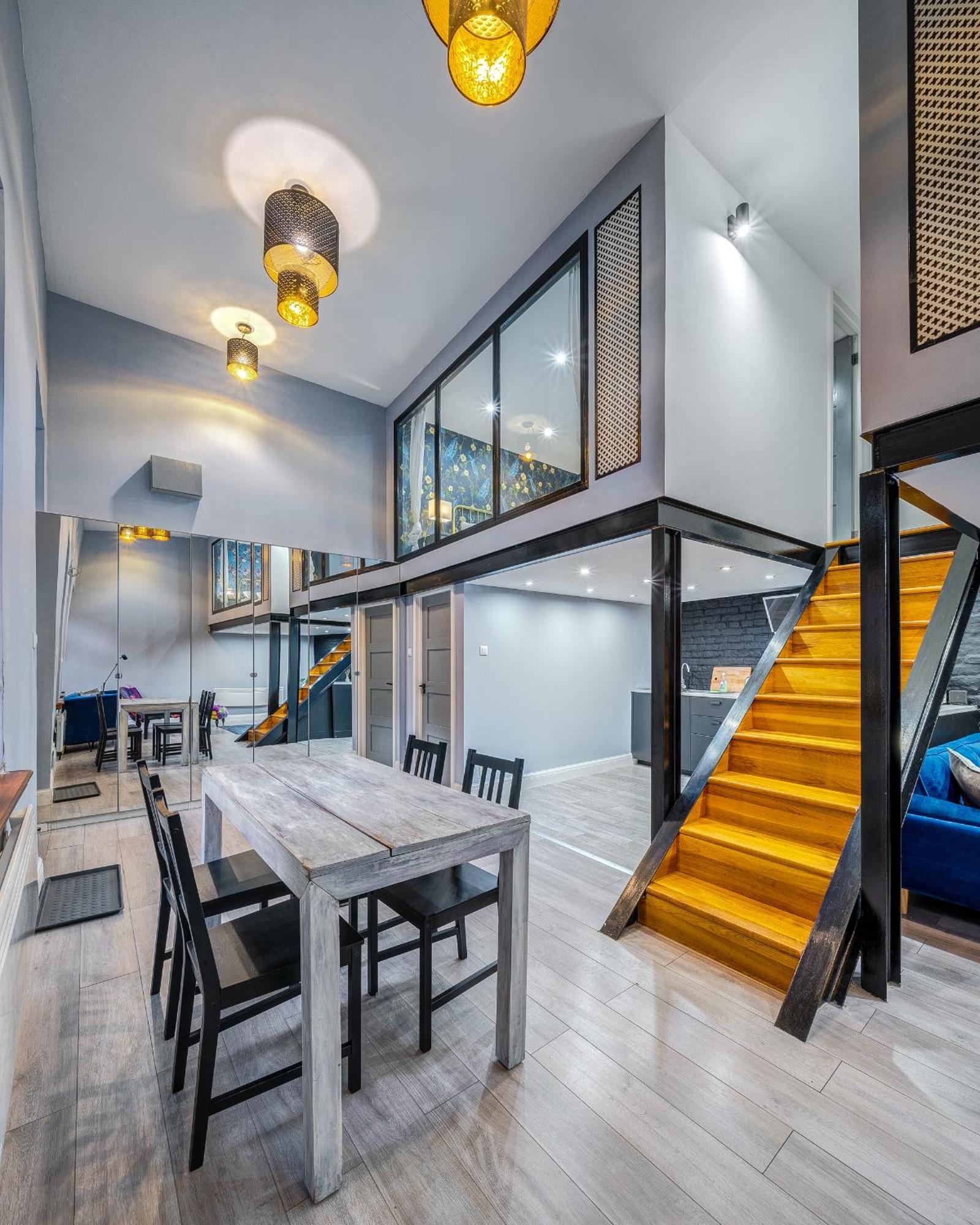 Azure Oasis In The Heart Of The City Budapest Exterior photo